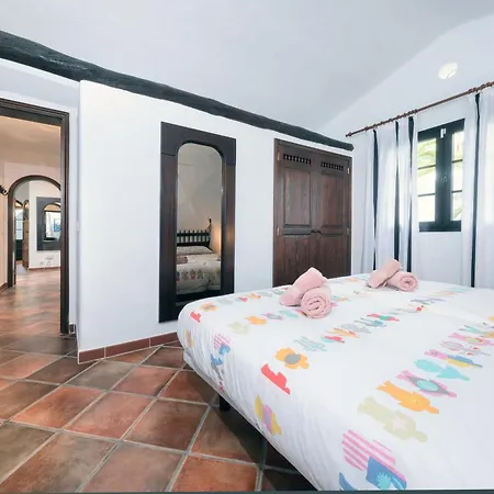 Casa Felix - Private Pool, Pool Table And Bbq By Lanzarote Vacation Homes * Nazaret