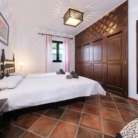 Casa Felix - Private Pool, Pool Table And Bbq By Lanzarote Vacation Homes Holiday home