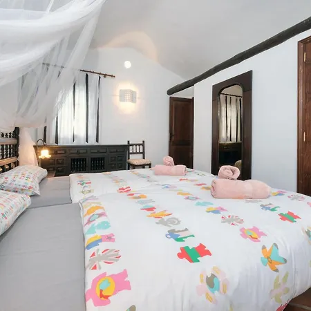 Dom wakacyjny Casa Felix - Private Pool, Pool Table And Bbq By Lanzarote